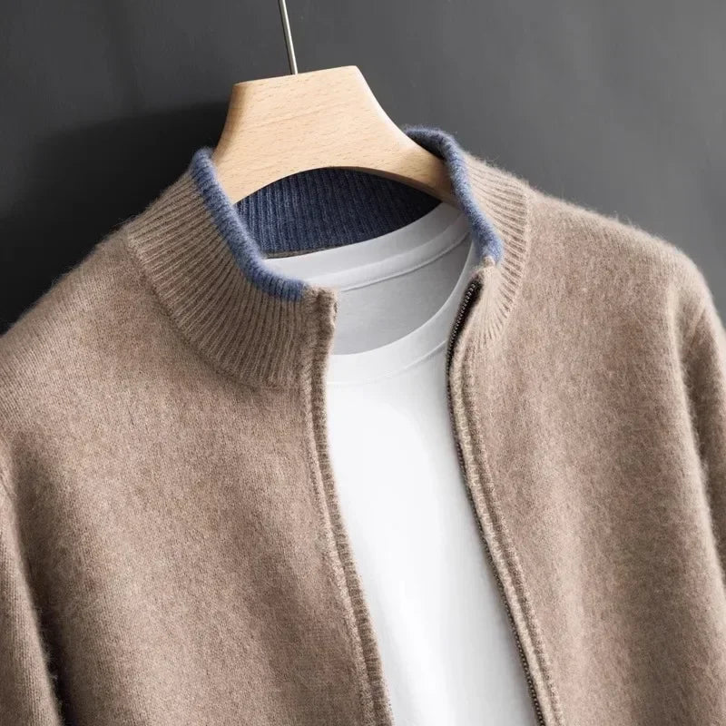 Herren Cashmere Zip Jacke in elegantem Stil, aus weichem Cashmere, mit praktischem Reißverschluss, ideal für Herbst.