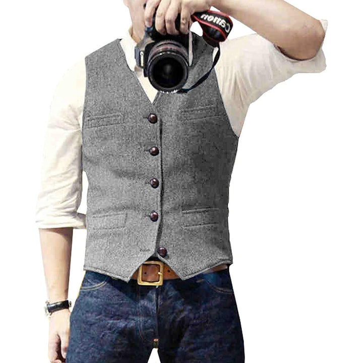 "Herren Denim-Weste vorne, jeansblau, elegante und flexible Passform mit Knöpfen, ideal für casual oder formalen Stil."