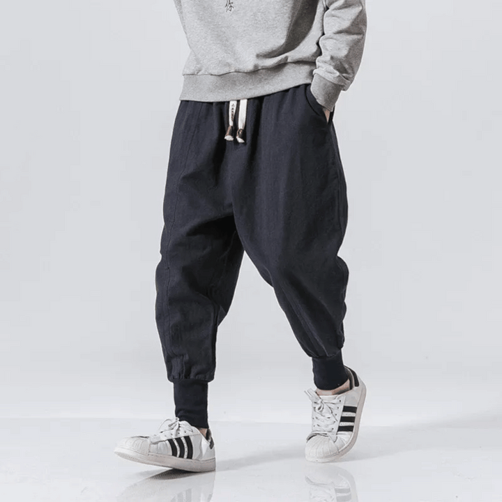 "Herren Japan-Stil Hosen aus Baumwollmischung, lockere Passform, fließende Silhouette, für stilvollen Komfort und Flexibilitä