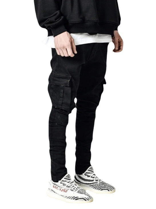 "Herren Jeans mit Seitentaschen, robustes Material, bequemer Schnitt, blaue Denim-Hose, vielseitig kombinierbar"