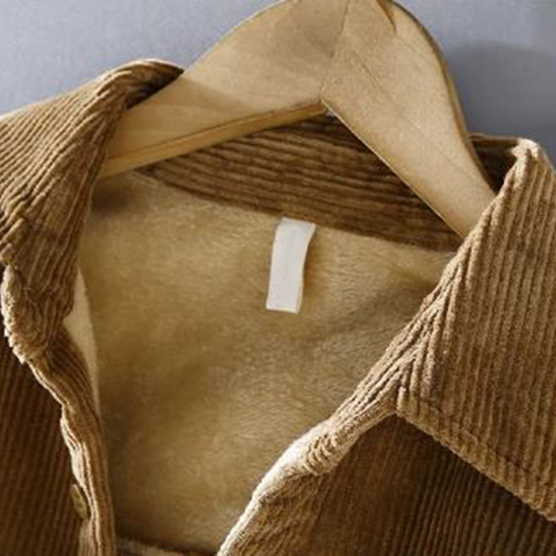 "Herren Kordjacke Langarm mit Taschen in Khaki; weiches, langlebiges Material für Komfort und Stil"