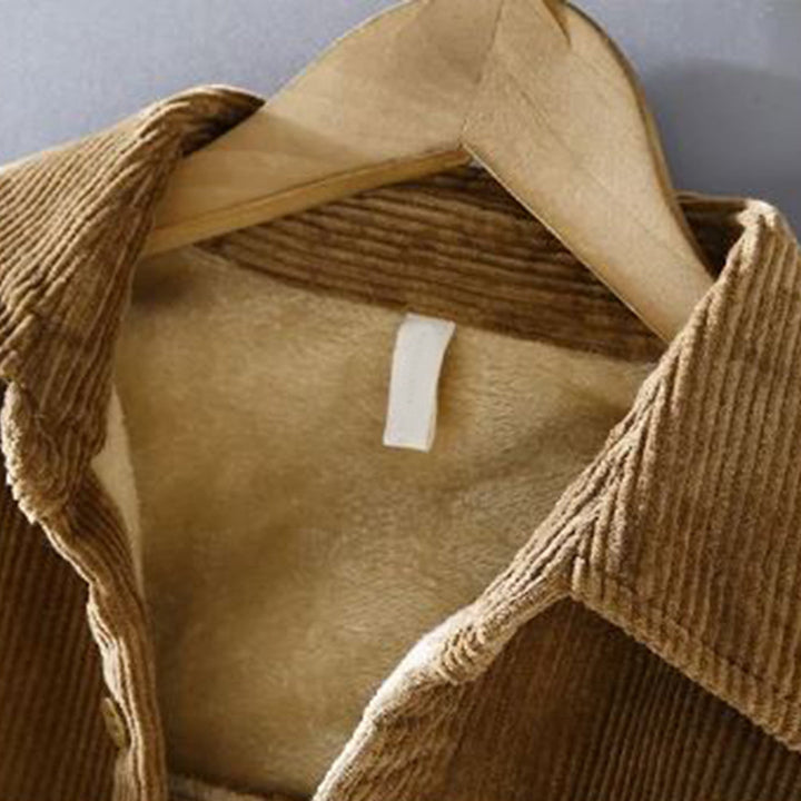 "Herren Kordjacke Langarm mit Taschen in Khaki; weiches, langlebiges Material für Komfort und Stil"