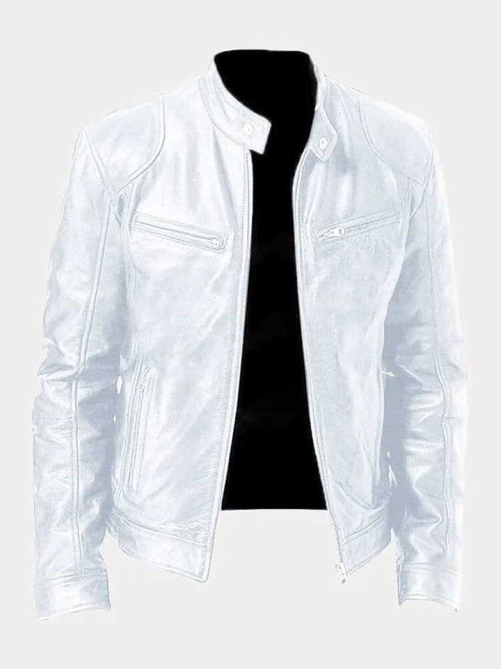 "Herren Lederjacke Daniel, elegant und robust, aus hochwertigem Leder in klassischem Design, mit Reißverschluss und Taschen."