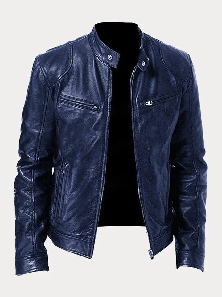 "Herren Lederjacke Daniel, elegant und robust, aus hochwertigem Leder in klassischem Design, mit Reißverschluss und Taschen."