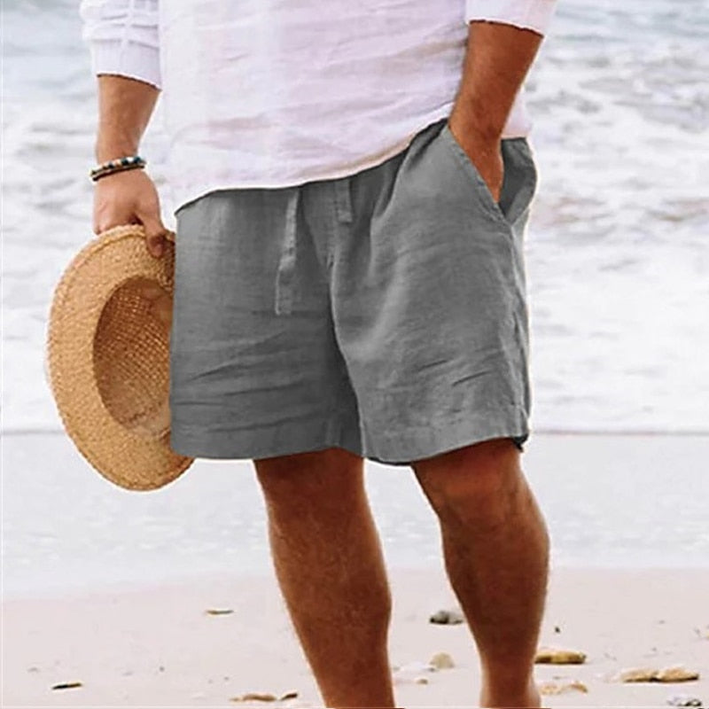 "Herren Leinen-Shorts aus Bio-Leinen in Beige, nachhaltig und stilvoll, leichtes Material ideal für den Sommer."