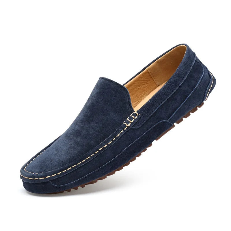 "Herren Loafer aus Wildleder, elegant und komfortabel, zeitloses Design, flexibel, für formelle Anlässe und Alltag geeignet."