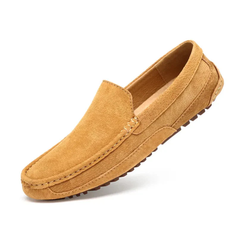 "Herren Loafer aus Wildleder, elegant und komfortabel, zeitloses Design, flexibel, für formelle Anlässe und Alltag geeignet."