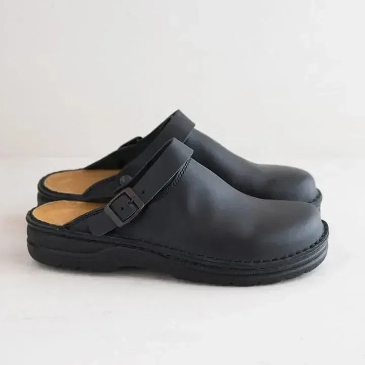 "Herren Orthopädische Lederpantoffeln, elegant & bequem, in Beige, Dunkelbraun, Schwarz, mit ergonomischer Innensohle."
