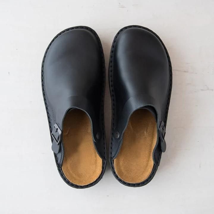"Herren Orthopädische Lederpantoffeln, elegant & bequem, in Beige, Dunkelbraun, Schwarz, mit ergonomischer Innensohle."