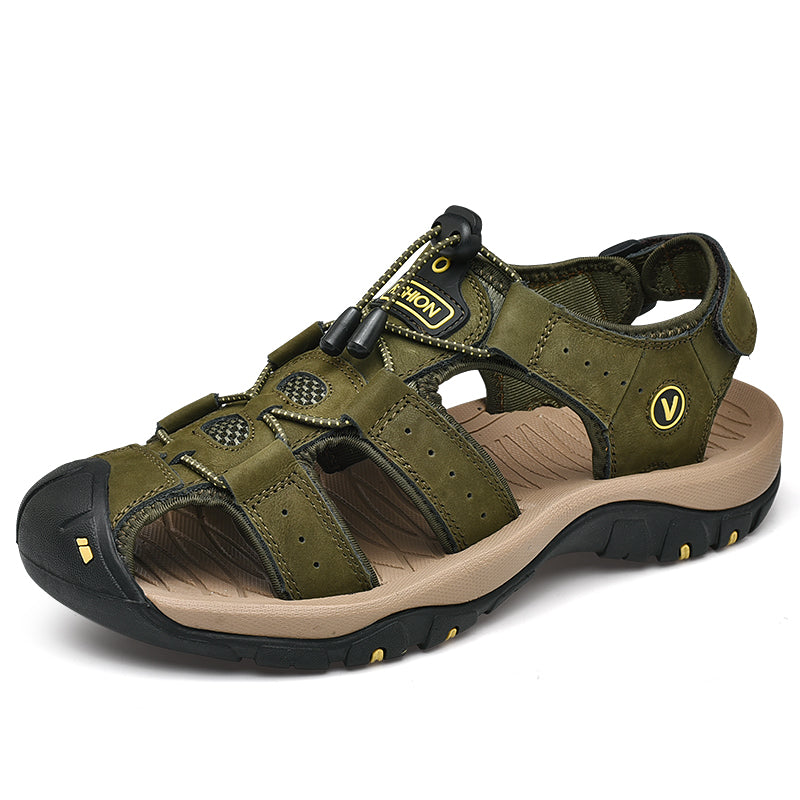 "Herren Outdoor Sandalen für Abenteuer, robustes Design, Leder- und rutschfeste Sohle, optimaler Halt, beige Farbe."