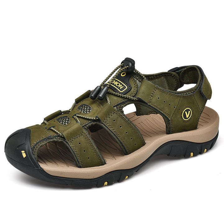 "Herren Outdoor Sandalen für Abenteuer, robustes Design, Leder- und rutschfeste Sohle, optimaler Halt, beige Farbe."