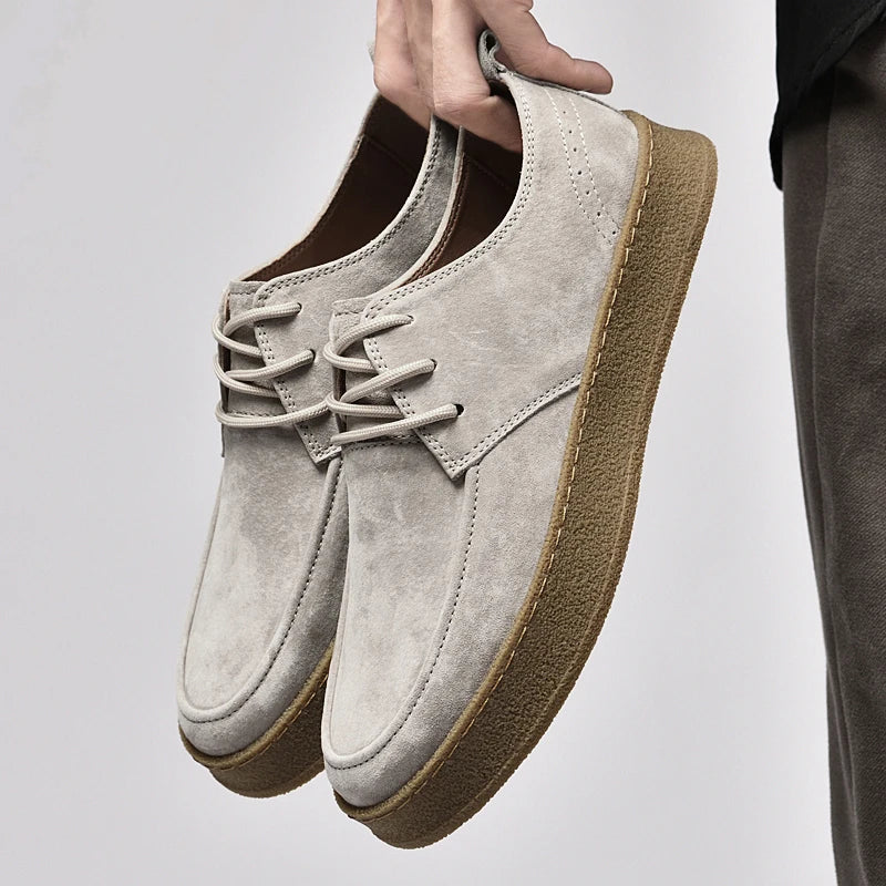 Herren-Wildleder-Sneaker, elegant, in Braun mit bequemer Passform, robuste Verarbeitung und zeitlosem Design für maximalen Ko