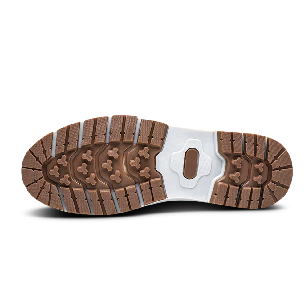 Herren Winterstiefel in Braun, wasserdicht und isoliert, mit robuster Sohle und wollgefüttert für Komfort bei Schnee und Eis.