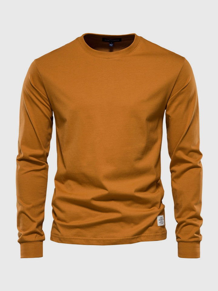 "Hochwertiges Herren Langarmshirt aus Baumwolle mit Rundhalsausschnitt, zeitlose Passform, ideal für vielseitige Looks."
