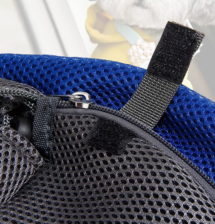 "Hunde-Tragetasche Seitenansicht, ergonomisch, atmungsaktiv, mit gepolsterten Gurten für Komfort und Sicherheit für Haustiere