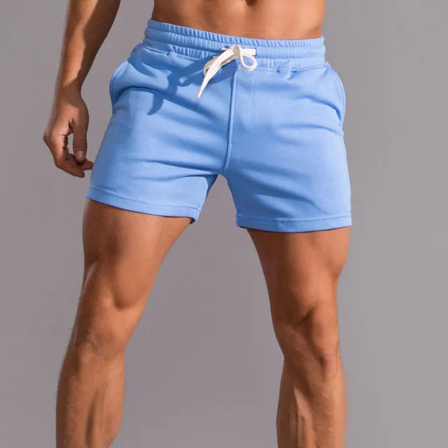"Klassische Herren Baumwoll-Shorts in Beige mit zeitlosem Design, ideal für lässige Anlässe und warmes Wetter, Seitenansicht.