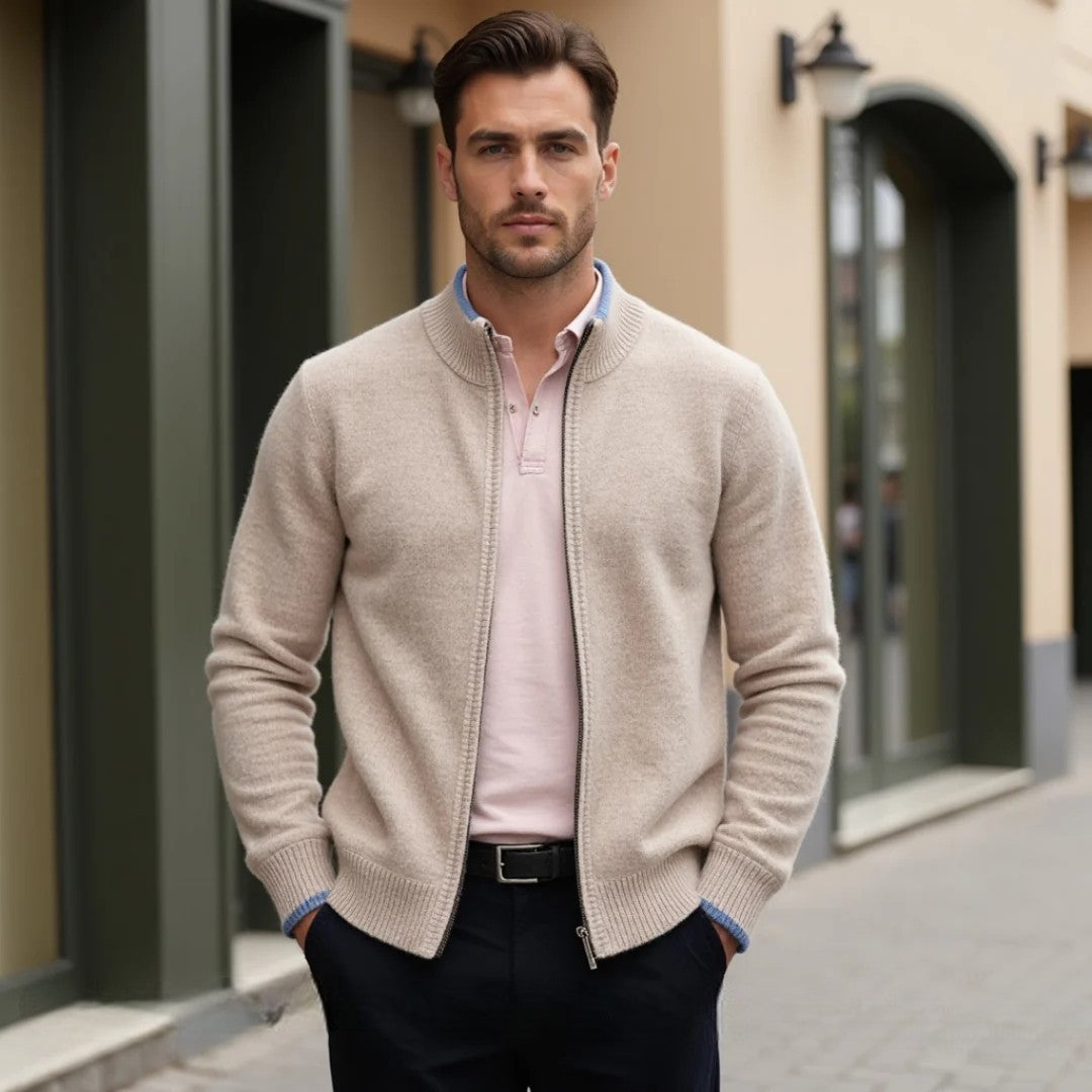 Klassische Herren Strickjacke aus Merinowolle mit Reißverschluss, dunkelblaue Farbe, elegant für Büro und Freizeit.