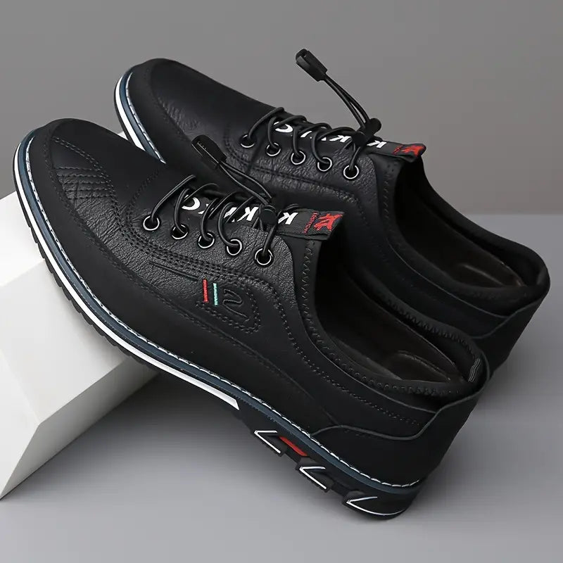 "Klassische Oxford-Schuhe aus Leder, elegantes Design, in hellem Braun, perfekte Wahl für Stil und Komfort."