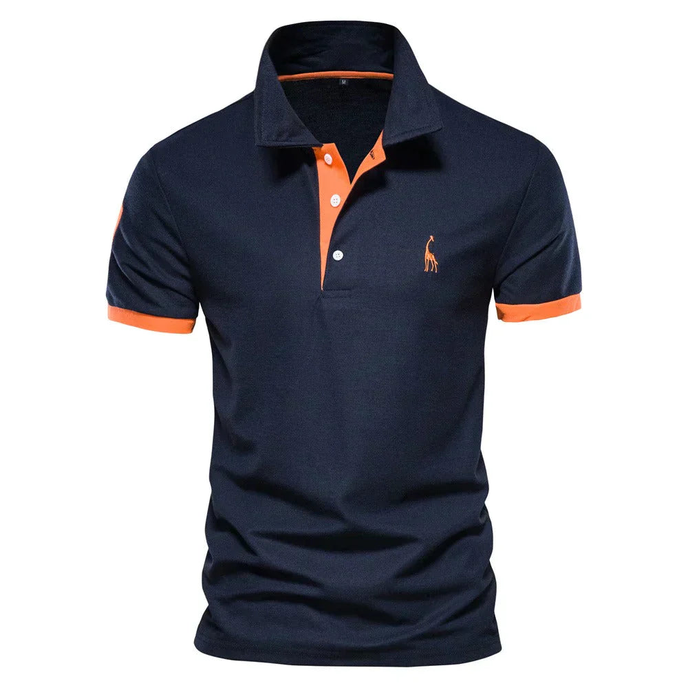 "Klassisches Herren Poloshirt, marineblau, weicher atmungsaktiver Stoff, eleganter Stil für Alltag und Freizeit."