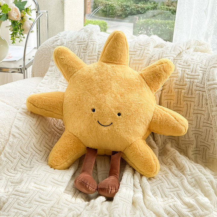 "Kuscheliges Deko-Kissen aus Polyester mit Sonne-Mond-Motiv in magischem Design für ein beruhigendes Zuhause."