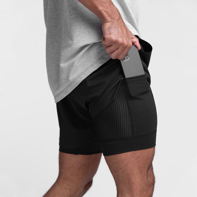Leichte, flexible StaminaPro Fitness-Shorts für Herren, ideal für Workouts, atmungsaktiv mit feuchtigkeitsableitendem Materia