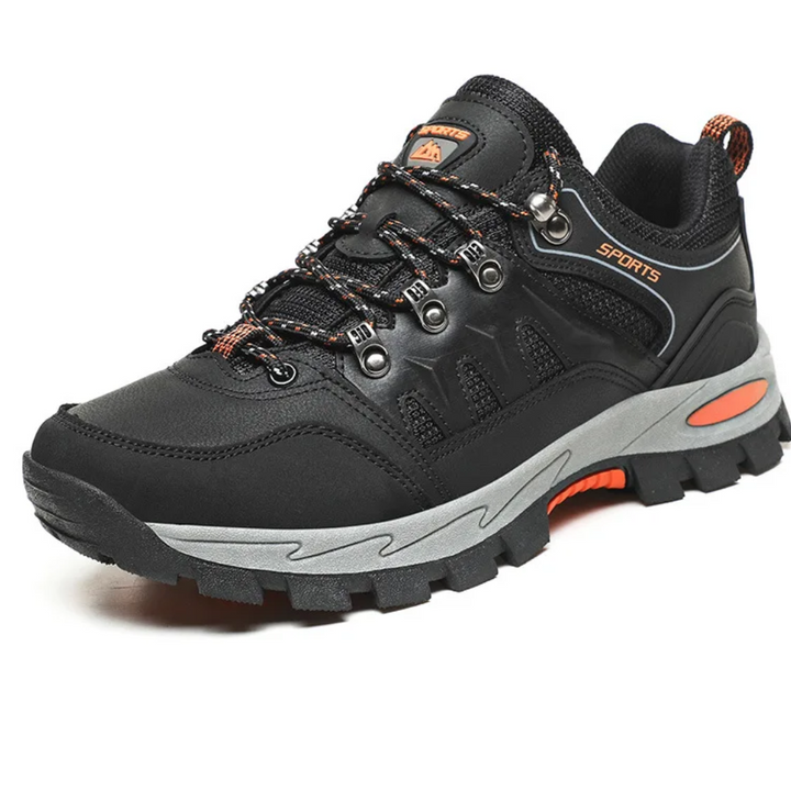 "Leichte graue Outdoor-Wanderschuhe in Seitenansicht für Damen, ideal für Trekking und Abenteurer."