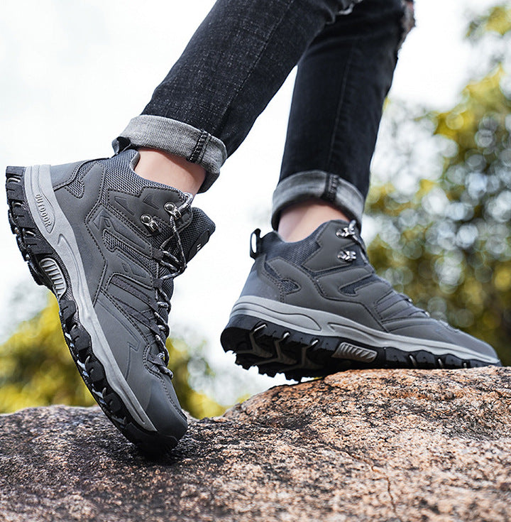 "Leichte orthopädische Wanderschuhe für Damen mit abnehmbarem Riemen, rutschfester Sohle und wasserfester Oberfläche."