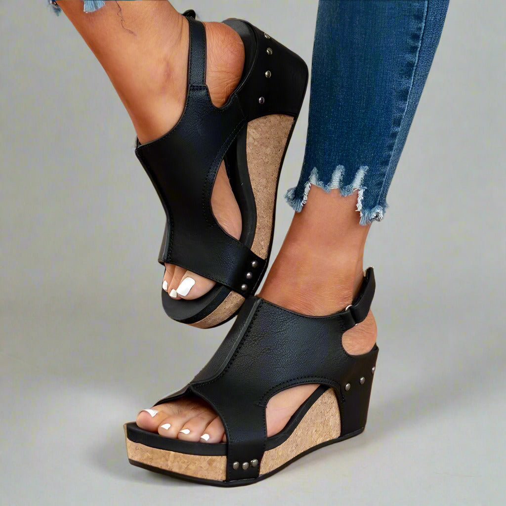 "Lila vegane Sandalen für Damen, orthopädische Passform, elegantes Design, mit Klettverschluss, optimal für Komfort"