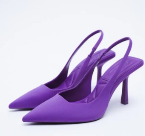 Lila Slingback-Pumps, spitze Zehen, hoher Absatz, elegantes Design, Damenmode.