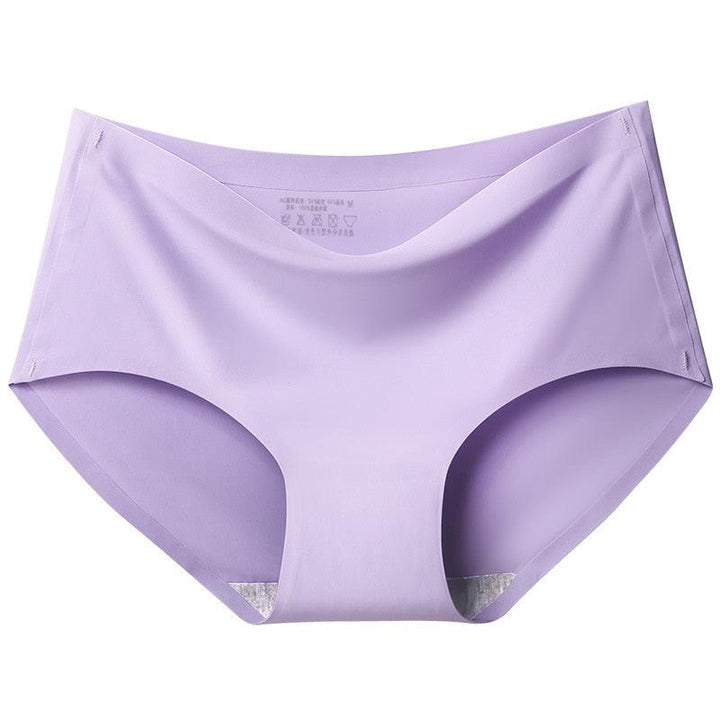 Lila nahtlose Damenunterwäsche, seidiges Material, bequeme Passform, Carla Moda.