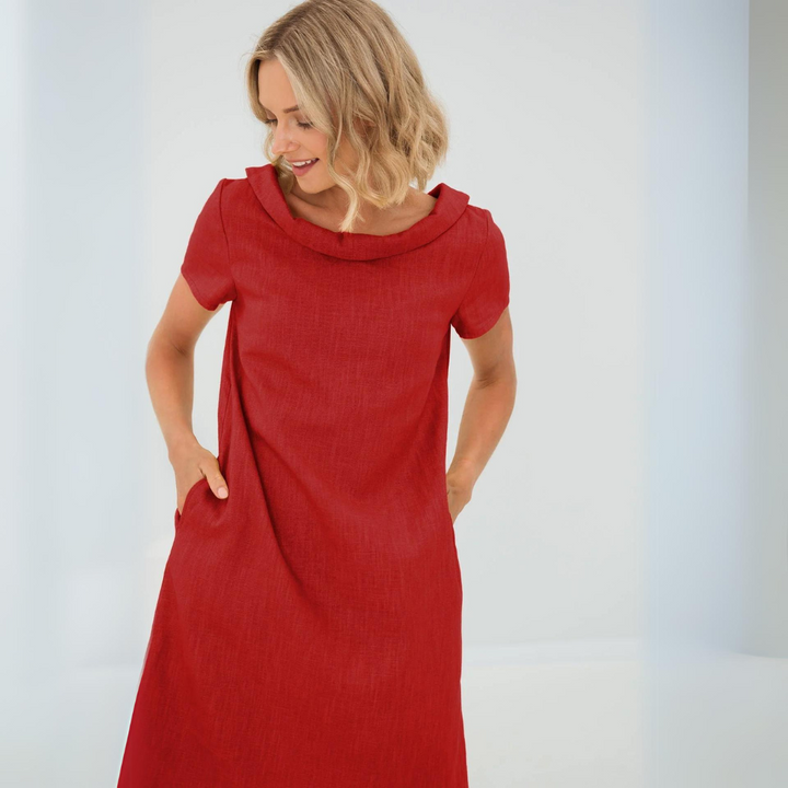 "Luftiges, atmungsaktives Leinenkleid in A-Linie, ideal für sommerliche Tage, zeitlose Eleganz für jede Gelegenheit."