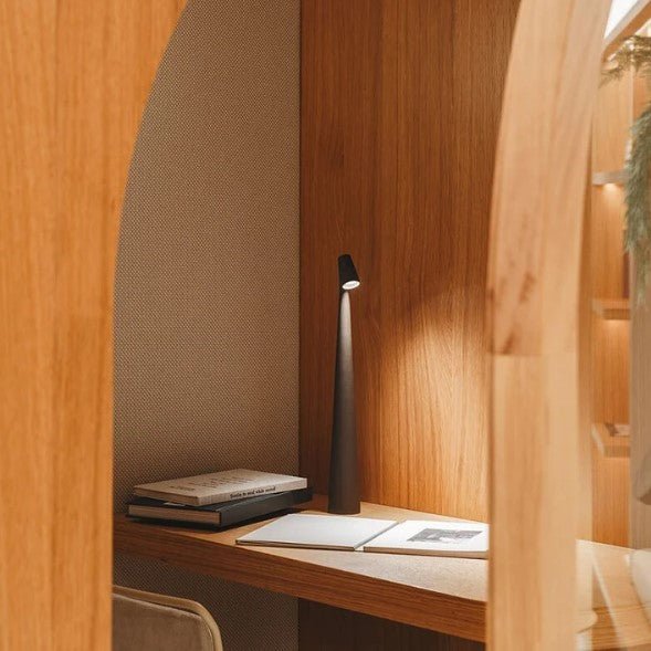 Tragbare LED Tischleuchte für jeden Raum