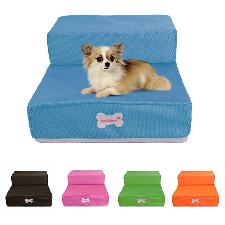 "Luxuriöse Hundetreppe in Beige mit rutschfester Oberfläche für sicheren Zugang zu Sofa & Bett, ideal für kleine Haustiere."