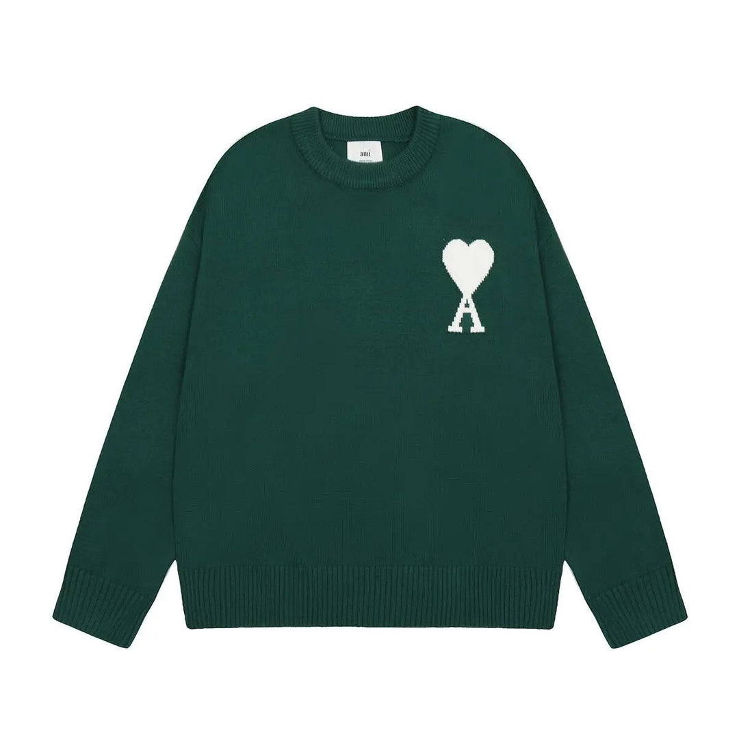 Luxus Unisex-Pullover in Grau mit Herz-Design aus 100% Wolle, edel und komfortabel, zentral platziertes ikonisches Herz.