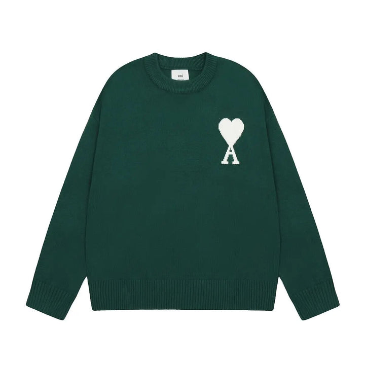 Luxus Unisex-Pullover in Grau mit Herz-Design aus 100% Wolle, edel und komfortabel, zentral platziertes ikonisches Herz.