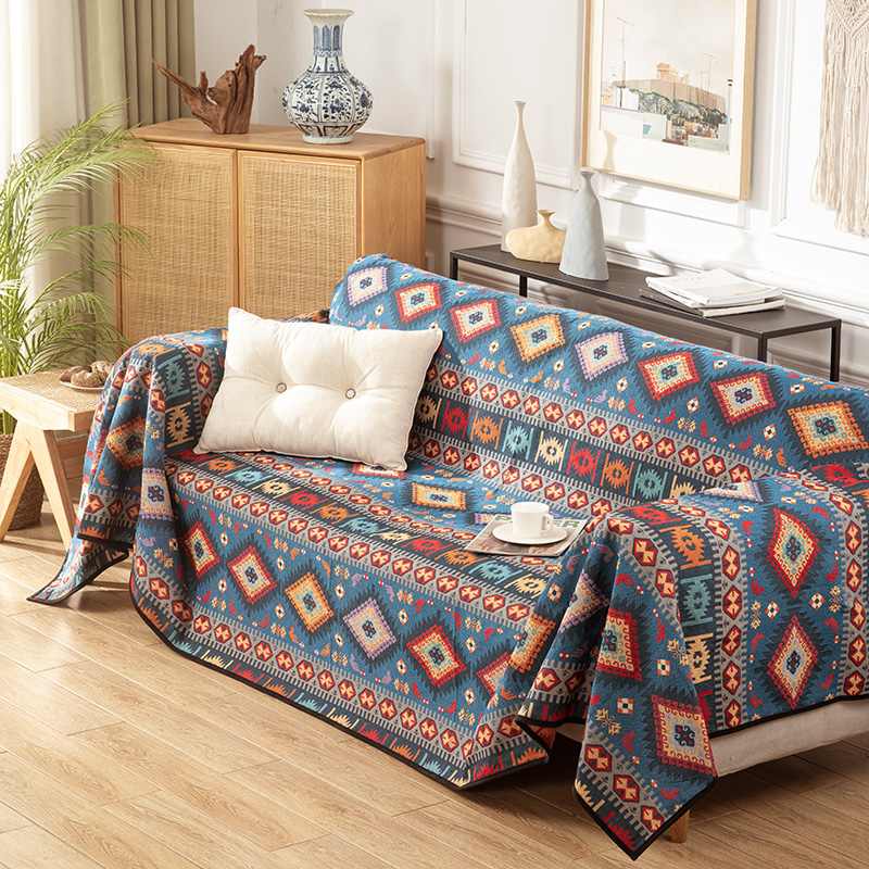 "Marokkanische Jacquard-Decke, buntes Muster, idealer Sofabezug, Wohnkultur, detailreiche Textur, stilvolles Design"