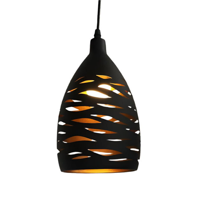 "Metallpendelleuchte im Vintage-Design, schwarz, mit gemustertem Schirm, LED-kompatibel, verstellbare Hängelänge"