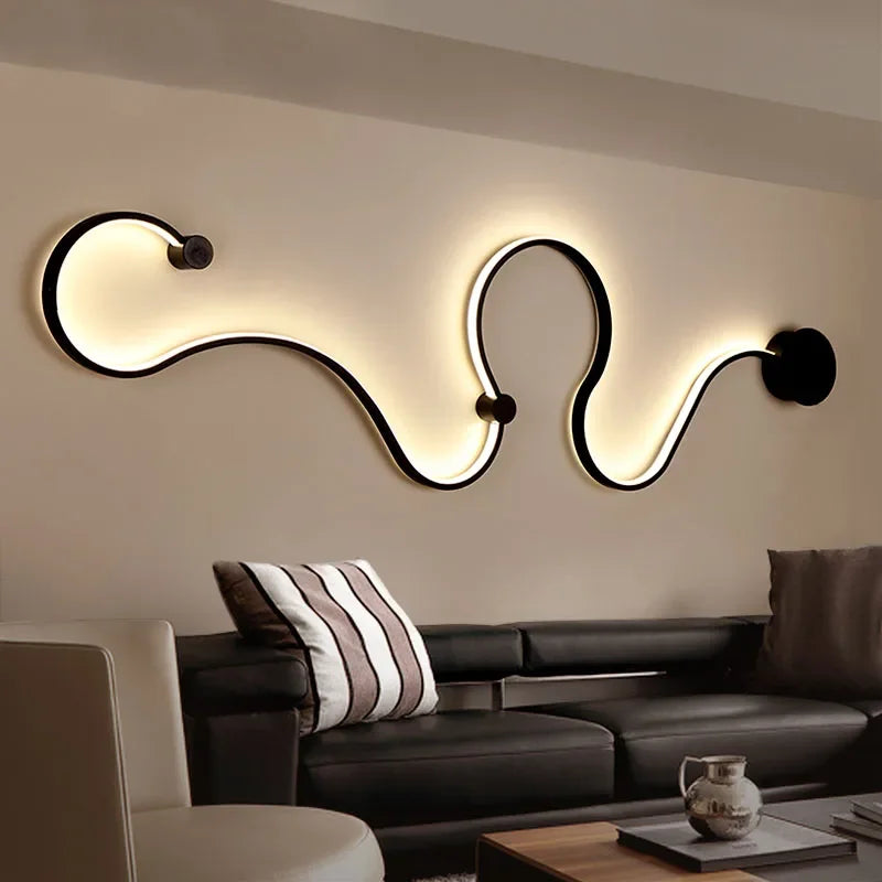 "Moderne Urban LED-Wandleuchte, schlankes schwarzes Design mit klaren Linien, energiesparende Beleuchtung für Wohnräume."