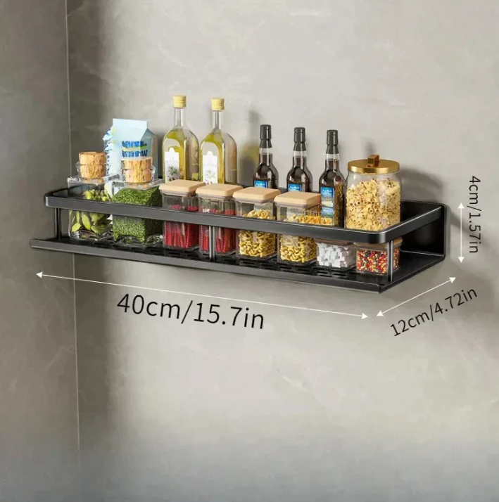 "Modernes schwarzes Küchenregal, platzsparend, stilvoll mit minimalistisch schwarzem Design und robuster Metallkonstruktion."