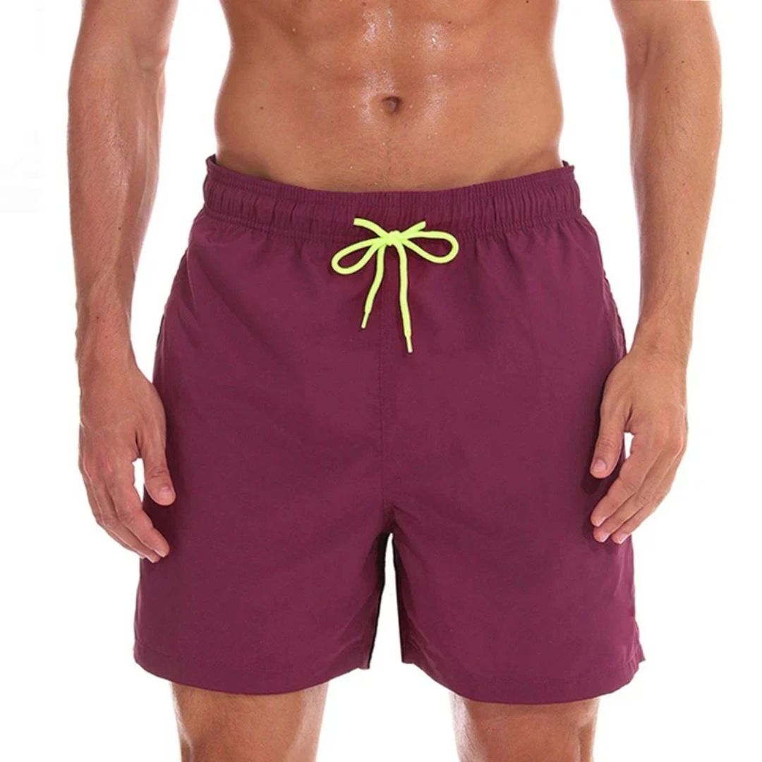 "Modische Herren Badehose, schnelltrocknend, blaue Farbe, elegante Passform für sportliche und entspannte Sommeraktivitäten"