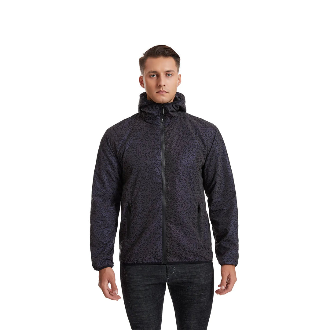 Reflektierende Damen-Harajuku-Windjacke, silberfarben, mit Kapuze und urbanem Stil für hohe Sichtbarkeit in der Dunkelheit.