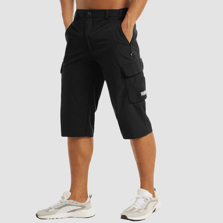 Robuste Herren Cargo Shorts, funktional mit vielen Taschen, ideal für Outdoor-Abenteuer, aus strapazierfähigem Material.