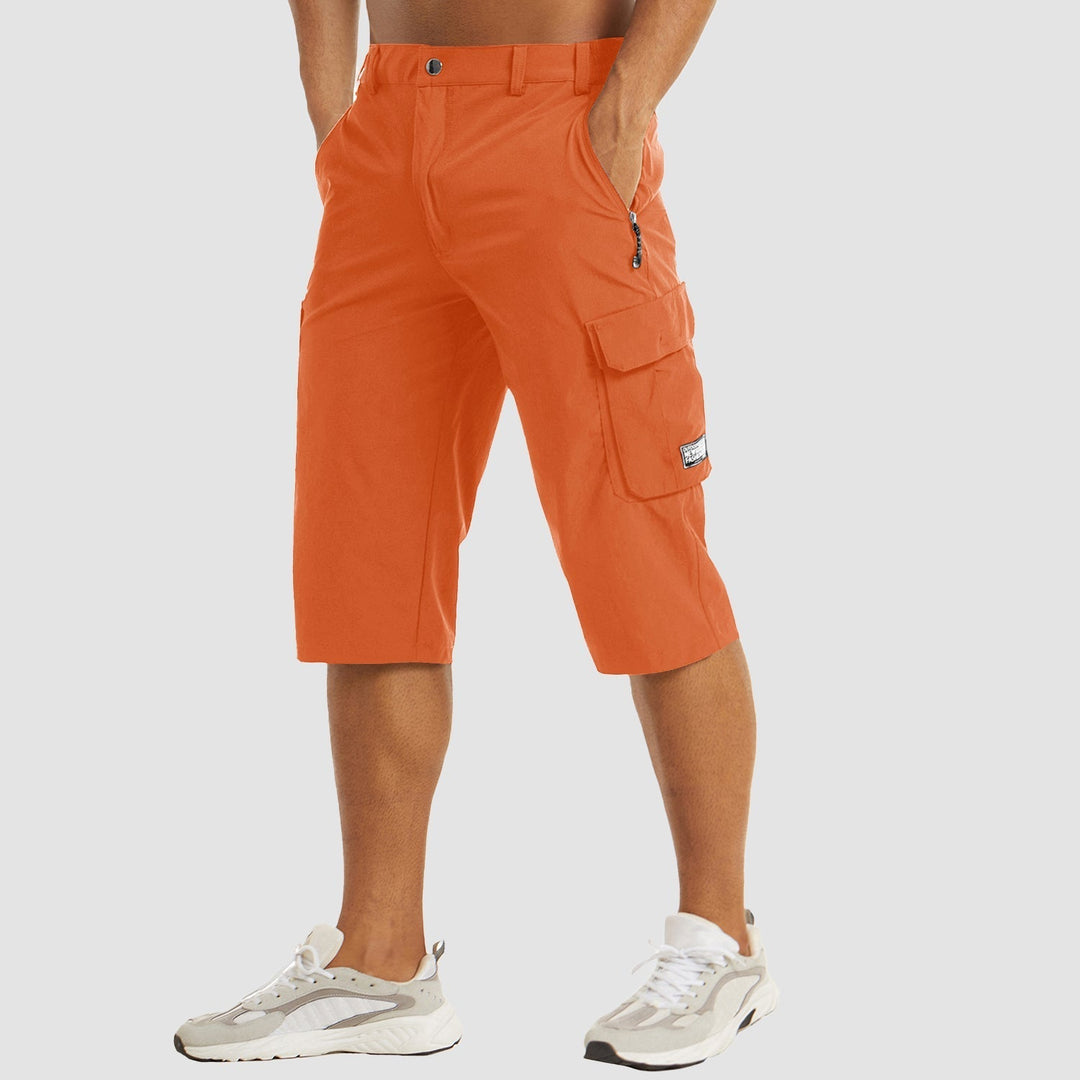 Robuste Herren Cargo Shorts, funktional mit vielen Taschen, ideal für Outdoor-Abenteuer, aus strapazierfähigem Material.