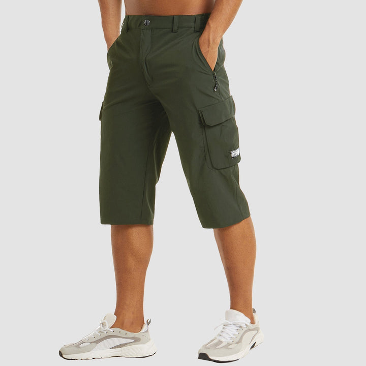 Robuste Herren Cargo Shorts, funktional mit vielen Taschen, ideal für Outdoor-Abenteuer, aus strapazierfähigem Material.