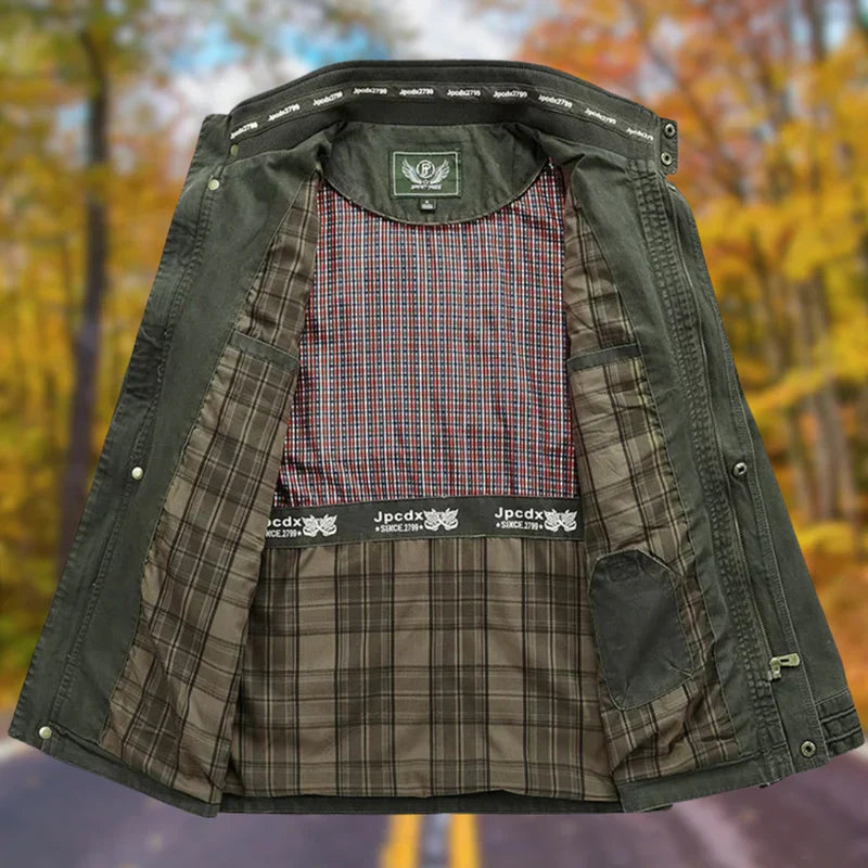 "Robuste Herrenjacke für Alltag, Abenteuer, robustes Material, eleganter Look, praktische Taschen, wetterbeständig"