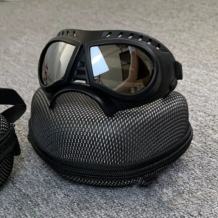Schutzbrille für Hunde, UV-Schutz, winddicht, modernes Design, ideale Passform für Outdoor-Aktivitäten, komfortabel.