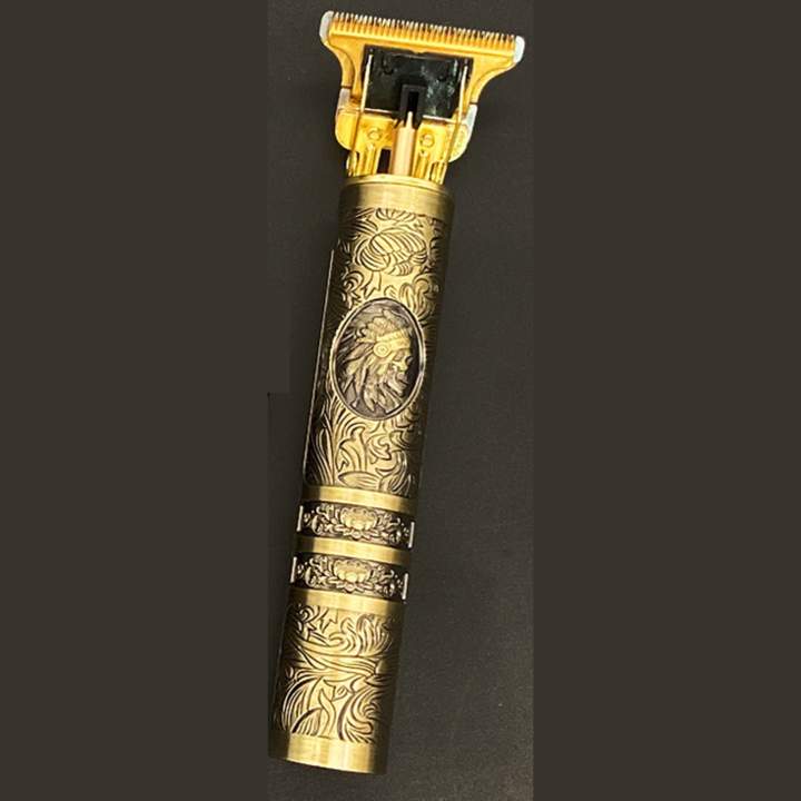 "Skulltrim Barttrimmer, wasserdichtes, ergonomisches Design, ideal für präzises Trimmen in Dusche, vielseitige Funktionen"