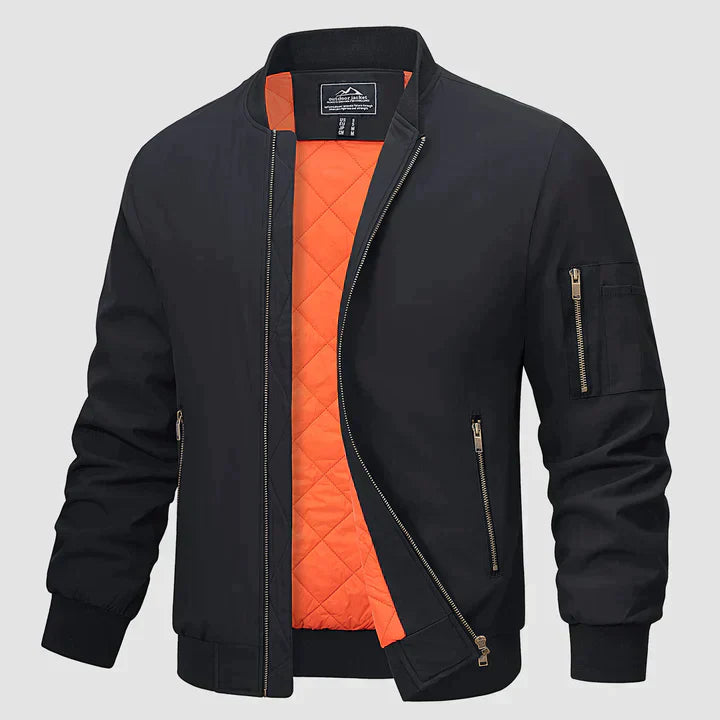 Stilvolle Herren-Bomberjacke in Schwarz, leicht und winddicht, mit klassischem Schnitt und modernen Details, vielseitig einse