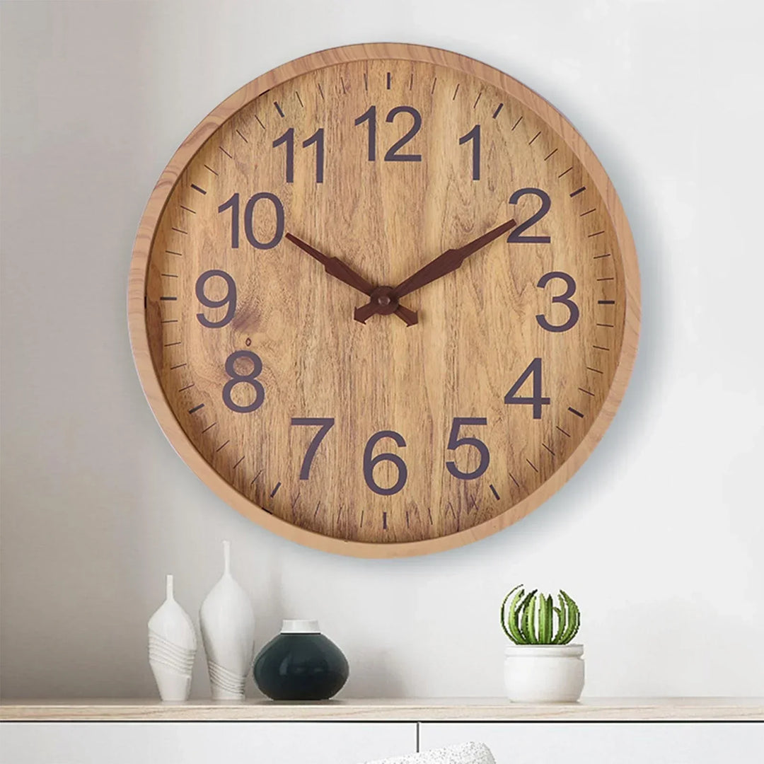Stilvolle Holzwanduhr, 30 cm, mit natürlichem Look, leises Uhrwerk, für warme, elegante Atmosphäre im Wohn- oder Schlafzimmer