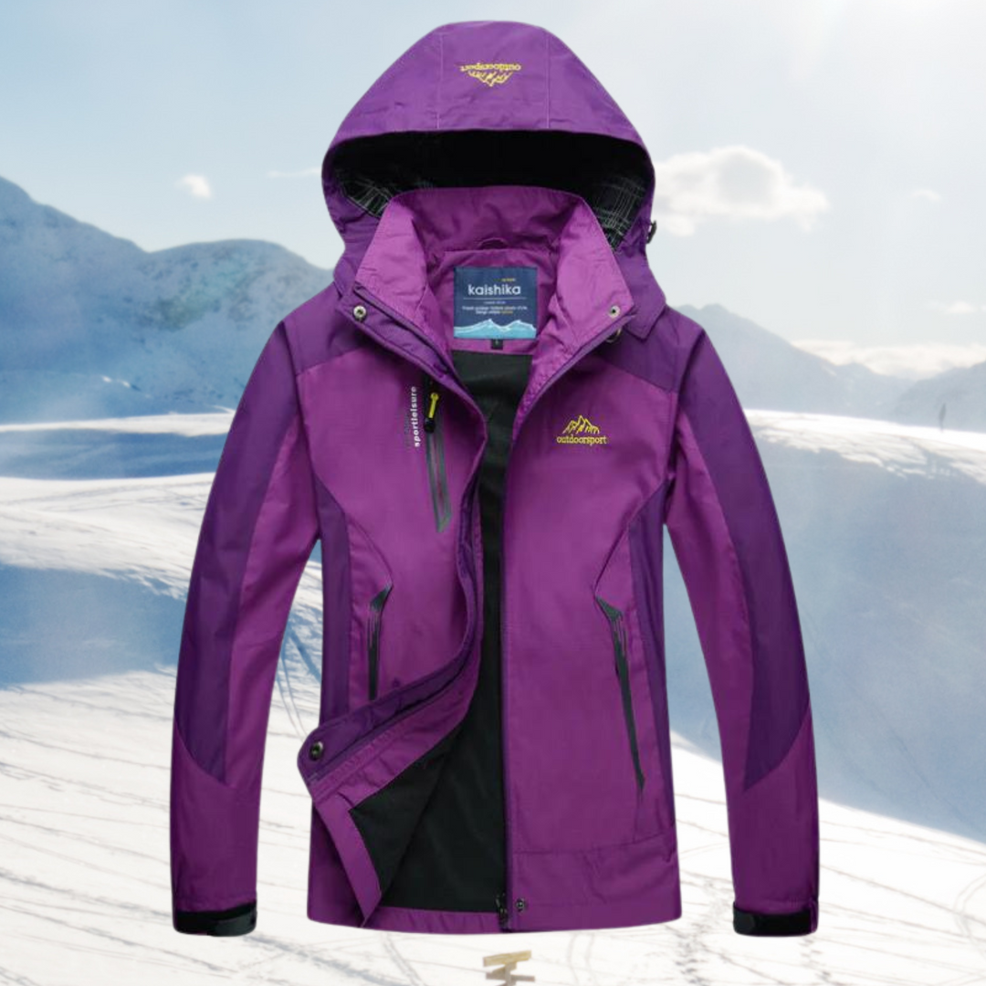 "Stilvolle, wasserdichte Damenwanderjacke in leuchtenden Farben, ideal für Outdoor-Abenteuer, bietet Komfort und Schutz."